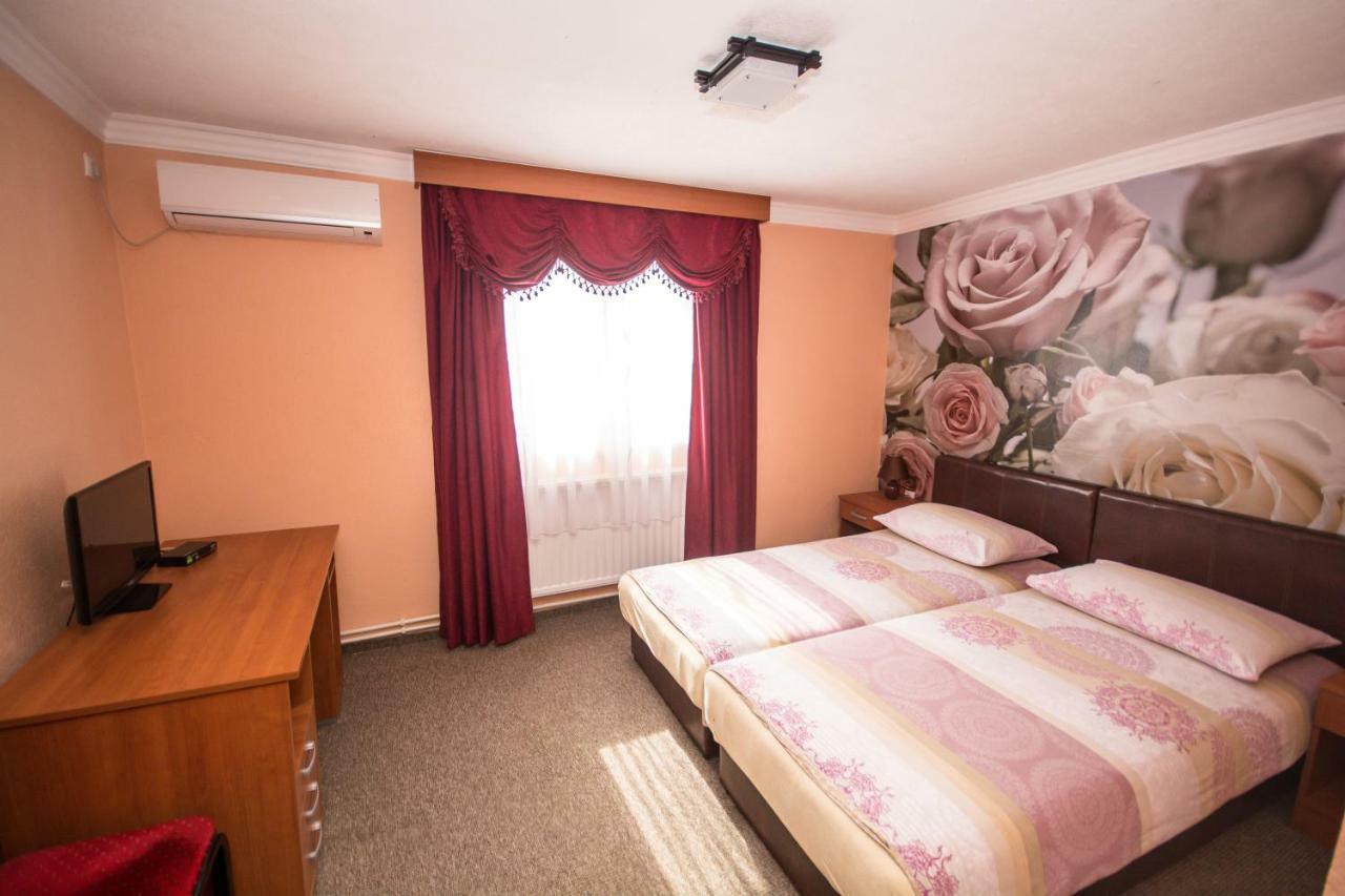 Hotel Drumski Raj Svilajnac Exteriér fotografie