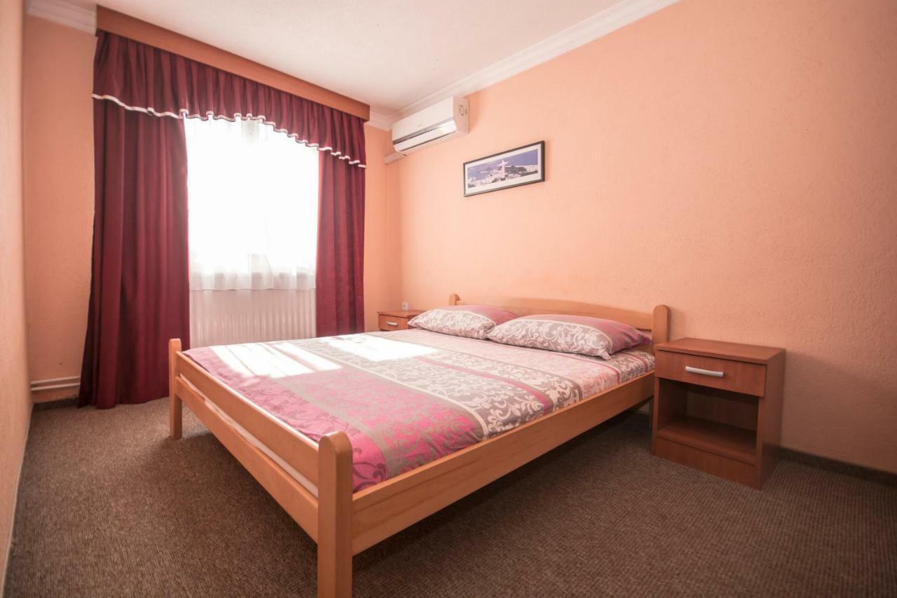 Hotel Drumski Raj Svilajnac Exteriér fotografie